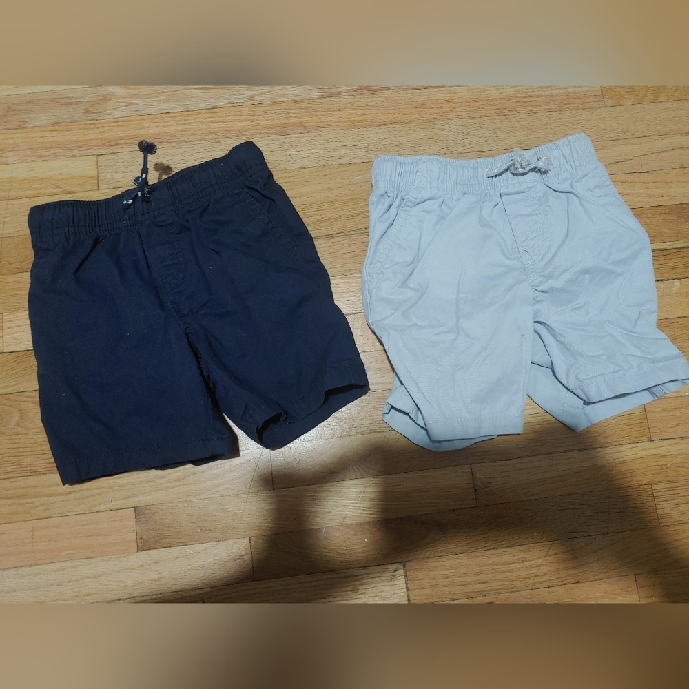 Cat And Jack Boys Khaki Material Navy and Light Gray Shorts Set / Size 3t